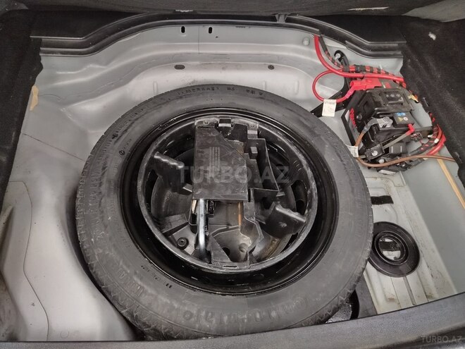 Mercedes E 220 2013, 305,000 km - 2.1 l - Bakı