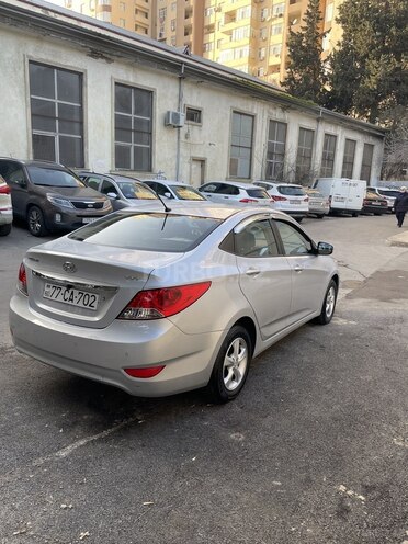 Hyundai Accent 2012, 134,000 km - 1.4 л - Bakı