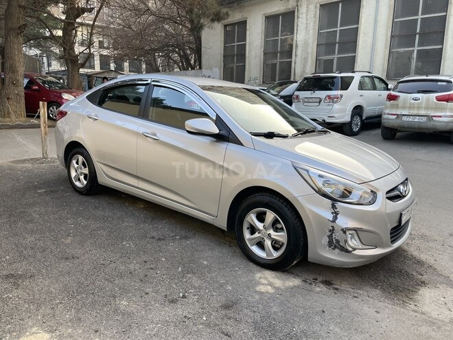 Hyundai Accent 2012, 134,000 km - 1.4 л - Bakı