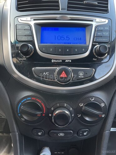 Hyundai Accent 2012, 134,000 km - 1.4 л - Bakı