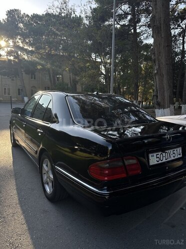 Mercedes E 280 1998, 550,000 km - 2.8 l - Sumqayıt