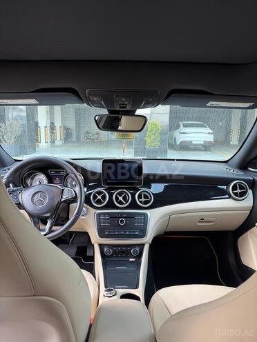 Mercedes CLA 250 4MATIC-7