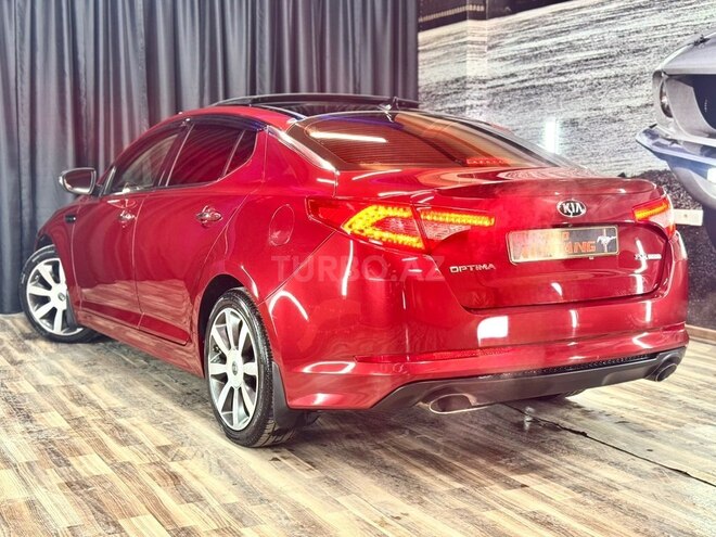 Kia Optima-11