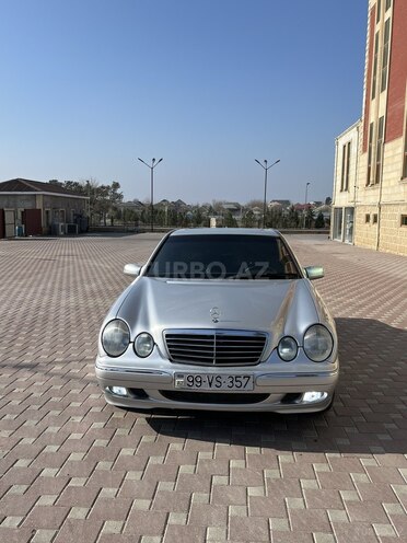 Mercedes E 220 1999, 210,933 km - 2.2 l - Şirvan