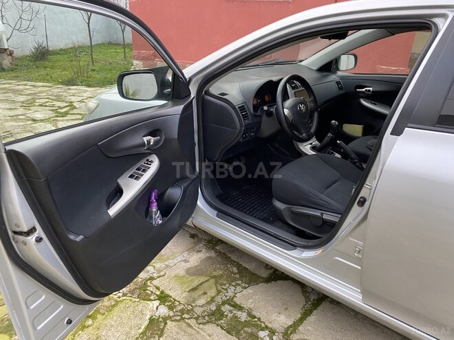 Toyota Corolla 2008, 263,061 km - 1.4 l - Bakı