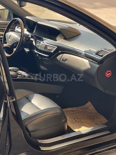 Mercedes S 500 2011, 233,500 km - 4.7 л - Bakı
