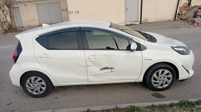 Toyota Aqua 2018, 156,000 km - 1.5 l - Bakı