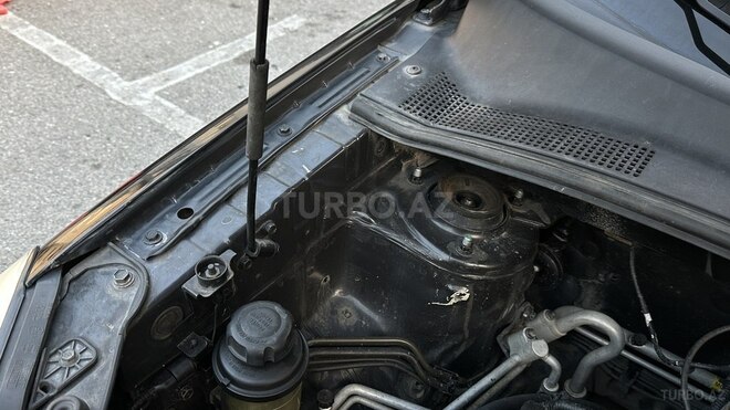 Kia Sportage 2008, 237,000 km - 2.0 л - Bakı