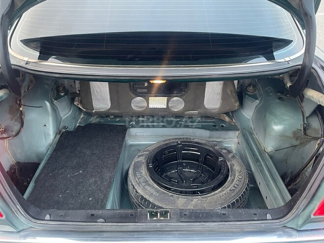 Mercedes E 240 1997, 354,000 km - 2.4 l - Bakı