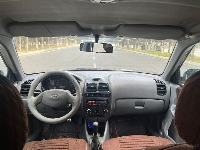 Hyundai Accent 2005, 296,000 km - 1.6 l - Bakı