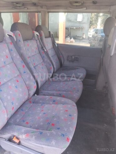 Mercedes V 220 1999, 350,000 km - 2.2 l - Ucar
