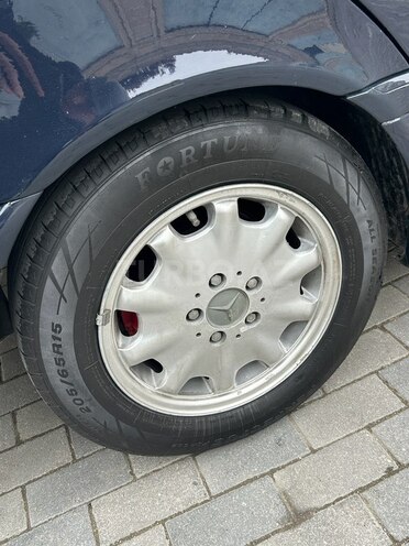 Mercedes C 240 1997, 401,000 km - 2.4 л - Bakı
