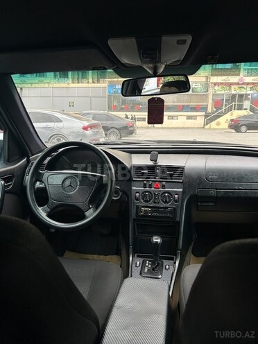 Mercedes C 240 1997, 401,000 km - 2.4 л - Bakı