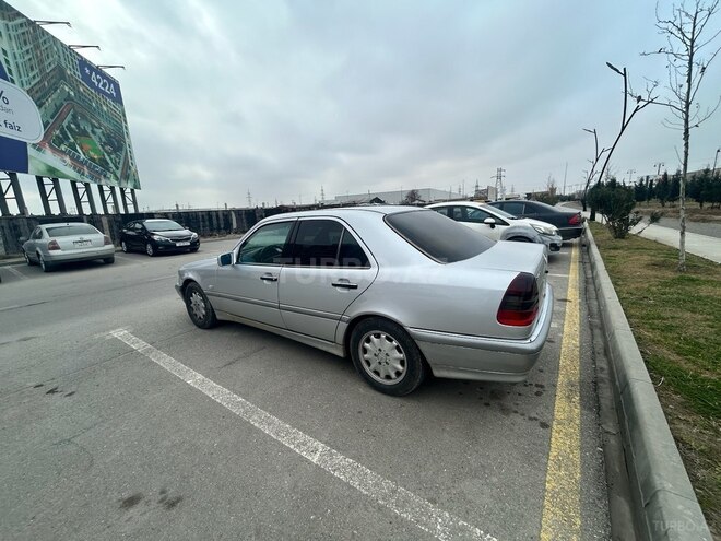Mercedes C 240 1998, 367,000 km - 2.4 л - Sumqayıt