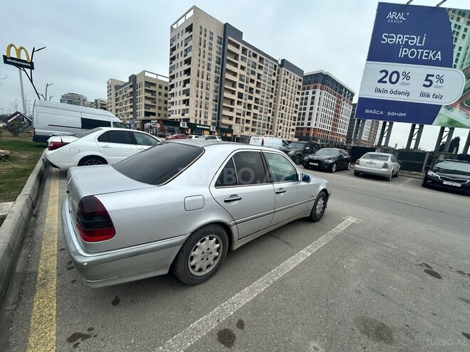 Mercedes C 240 1998, 367,000 km - 2.4 л - Sumqayıt
