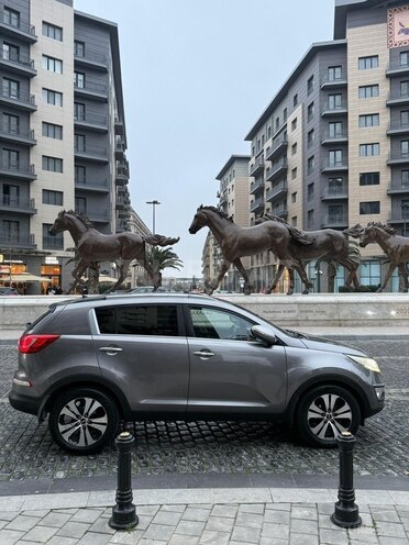 Kia Sportage 2010, 275,260 km - 2.0 л - Bakı