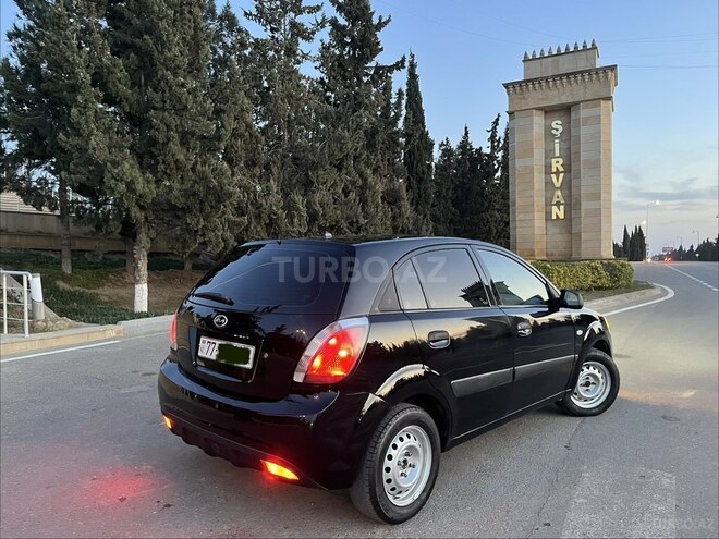 Kia Rio 2009, 331,547 km - 1.4 l - Şirvan