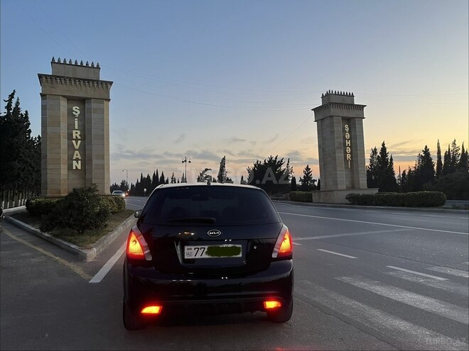 Kia Rio 2009, 331,547 km - 1.4 l - Şirvan