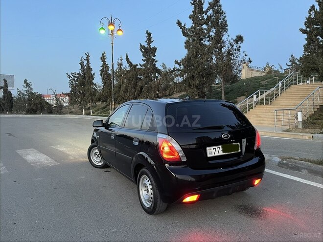 Kia Rio 2009, 331,547 km - 1.4 l - Şirvan