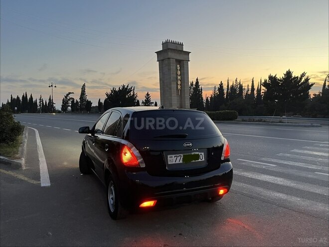 Kia Rio 2009, 331,547 km - 1.4 l - Şirvan