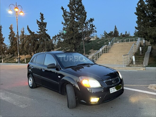 Kia Rio 2009, 331,547 km - 1.4 l - Şirvan