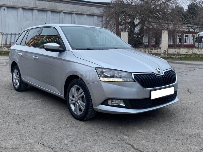 Skoda Fabia 2020, 107,000 km - 1.0 l - Bakı