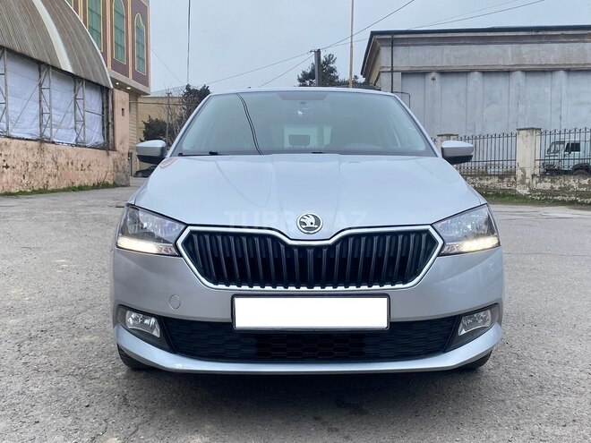 Skoda Fabia 2020, 107,000 km - 1.0 l - Bakı