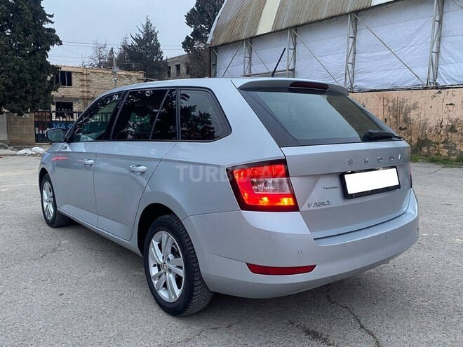 Skoda Fabia 2020, 107,000 km - 1.0 l - Bakı