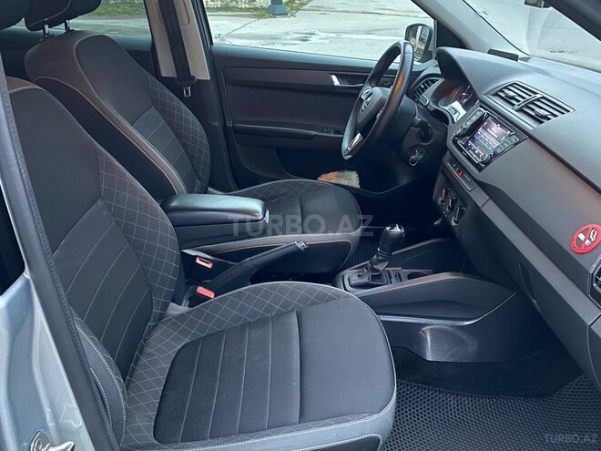 Skoda Fabia 2020, 107,000 km - 1.0 l - Bakı