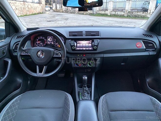 Skoda Fabia 2020, 107,000 km - 1.0 l - Bakı