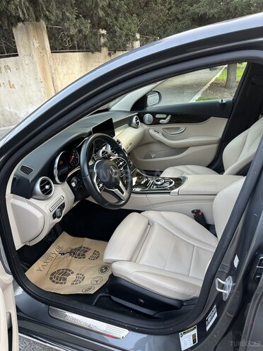 Mercedes C 300 2020, 75,000 km - 2.0 l - Bakı