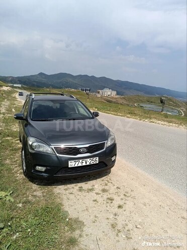 Kia Ceed SW-10