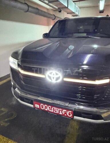 Toyota Land Cruiser 2022, 30,000 km - 4.0 л - Bakı