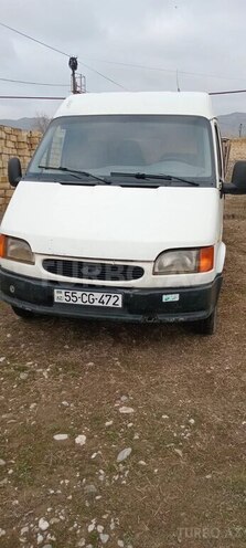 Ford Transit-10