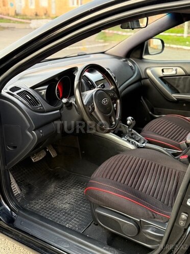 Kia Cerato 2011, 196,169 km - 2.0 l - Bakı
