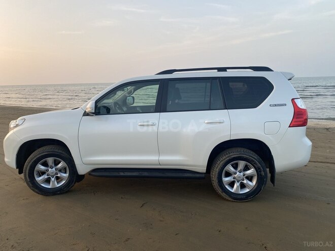 Toyota Land Cruiser Prado 2012, 219,000 km - 2.7 л - Bakı