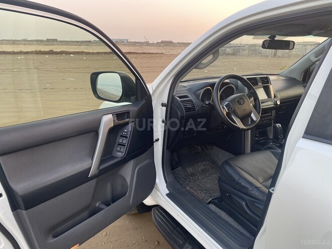 Toyota Land Cruiser Prado 2012, 219,000 km - 2.7 л - Bakı