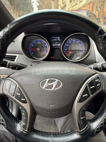Hyundai Elantra 2012, 333,000 km - 1.8 l - Bakı