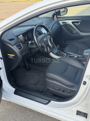 Hyundai Elantra 2014, 218,871 km - 1.8 l - Bakı