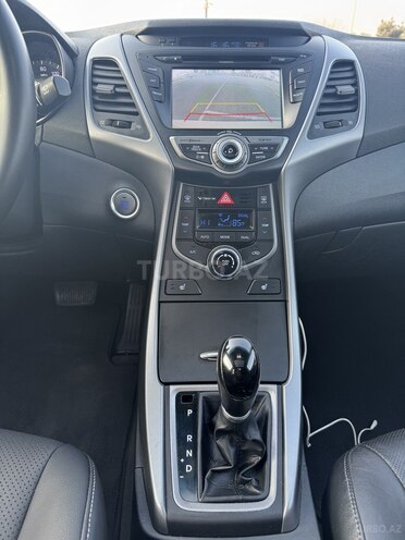 Hyundai Elantra 2014, 218,871 km - 1.8 l - Bakı