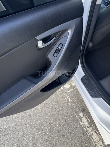 Hyundai Elantra 2014, 218,871 km - 1.8 l - Bakı