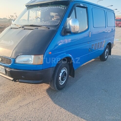 Ford Transit 2000, 124,000 km - 2.5 л - Sabirabad