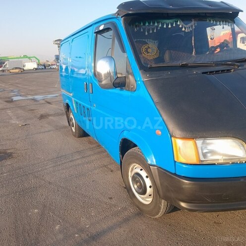 Ford Transit 2000, 124,000 km - 2.5 л - Sabirabad