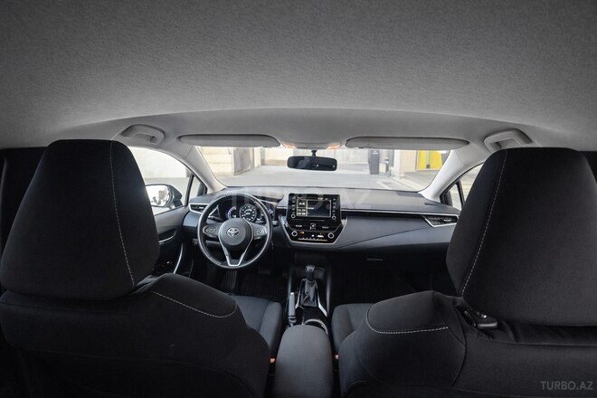 Toyota Corolla 2022, 33,500 km - 1.6 l - Bakı