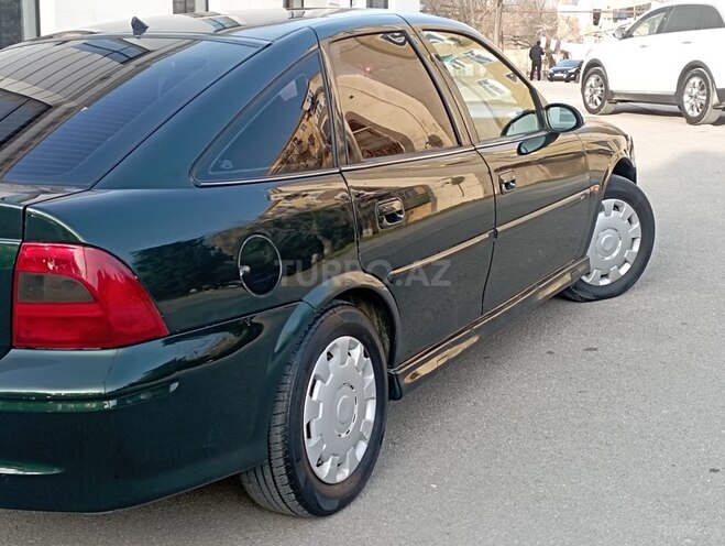 Opel Vectra 1999, 338,690 km - 1.8 l - Sumqayıt