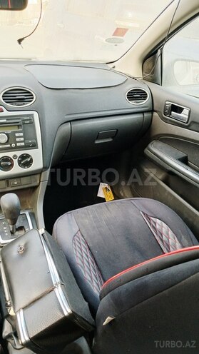 Ford Focus 2006, 385,000 km - 1.6 л - Bakı