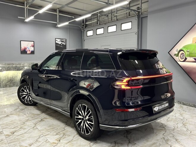 Changan Qiyuan Q07-4