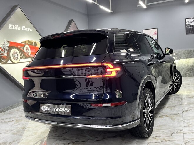 Changan Qiyuan Q07-8