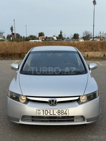 Honda Civic 2007, 320,000 km - 1.3 л - Bakı