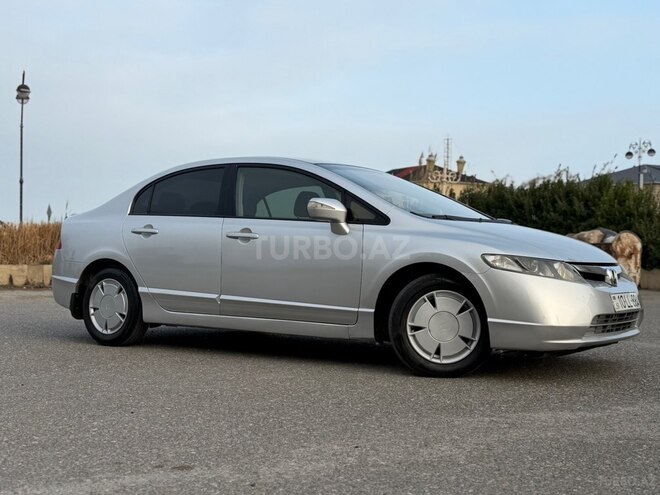 Honda Civic 2007, 320,000 km - 1.3 л - Bakı